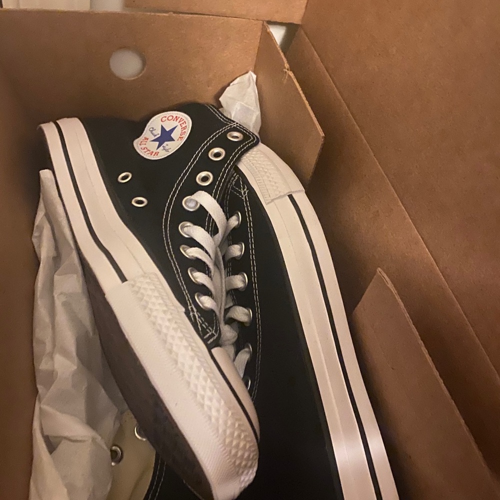 Brand new Converse
